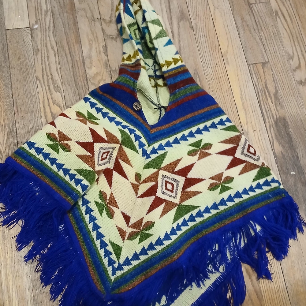 Geometric Hooded Poncho with Fringe